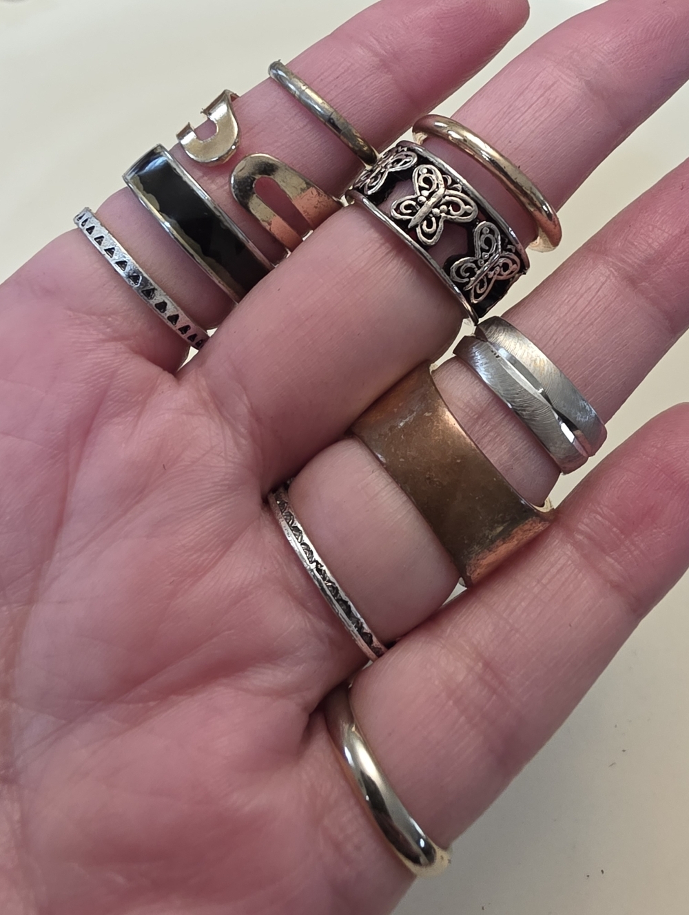 83 Piece Vintage Costume Ring Lot Bundle Estate - Picture 13 of 16